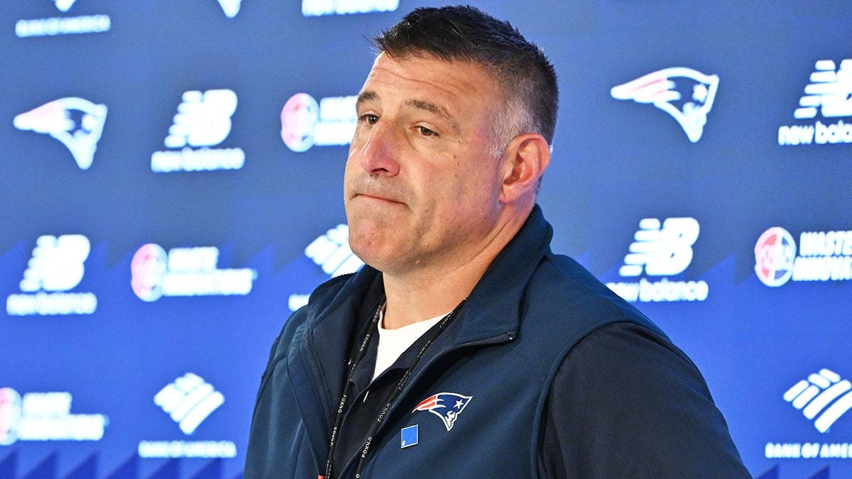 Mike Vrabel’s Unique Strategy at Patriots Training Camp