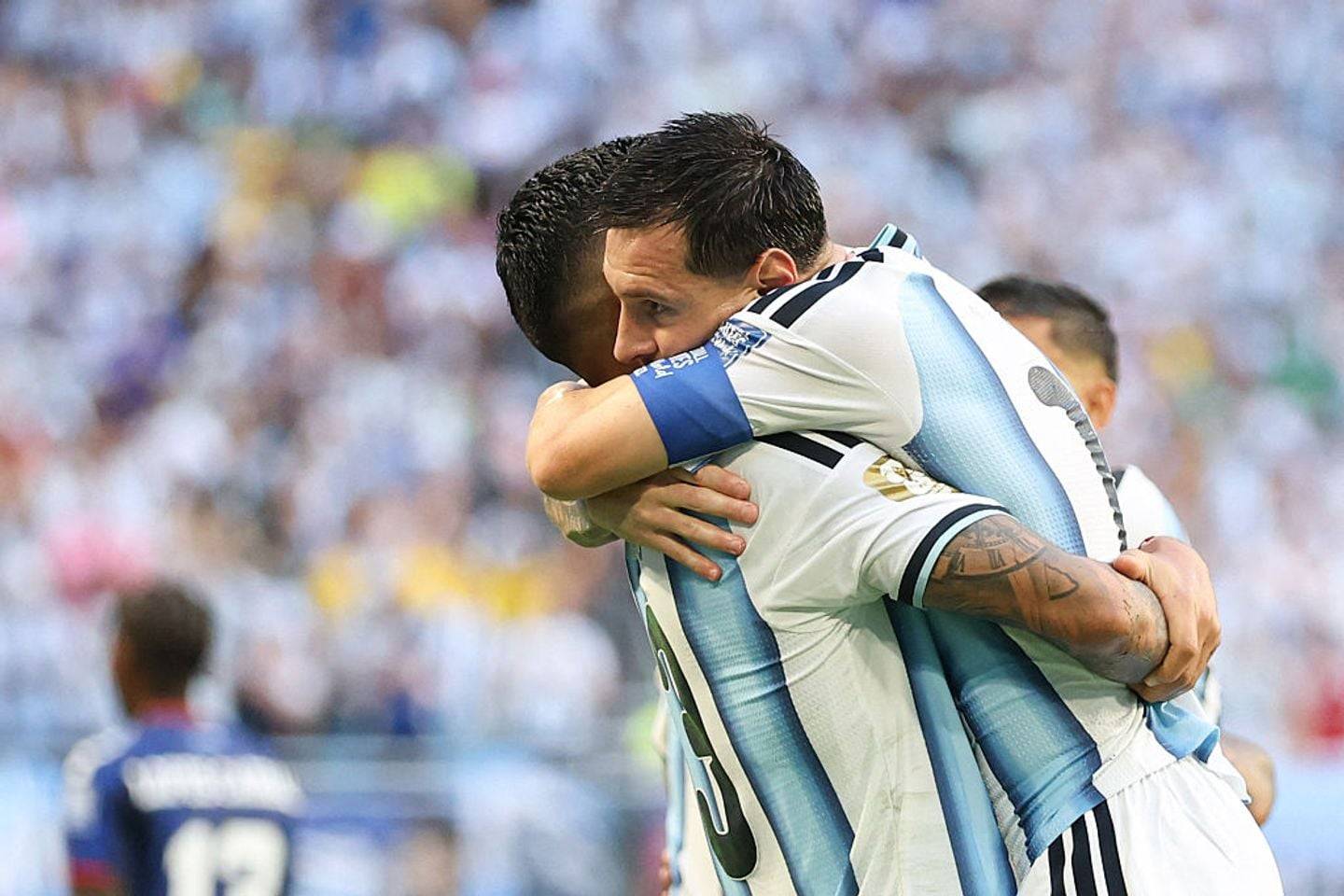 Argentina Takes Lead Against Cape Verde in World Cup Clash
