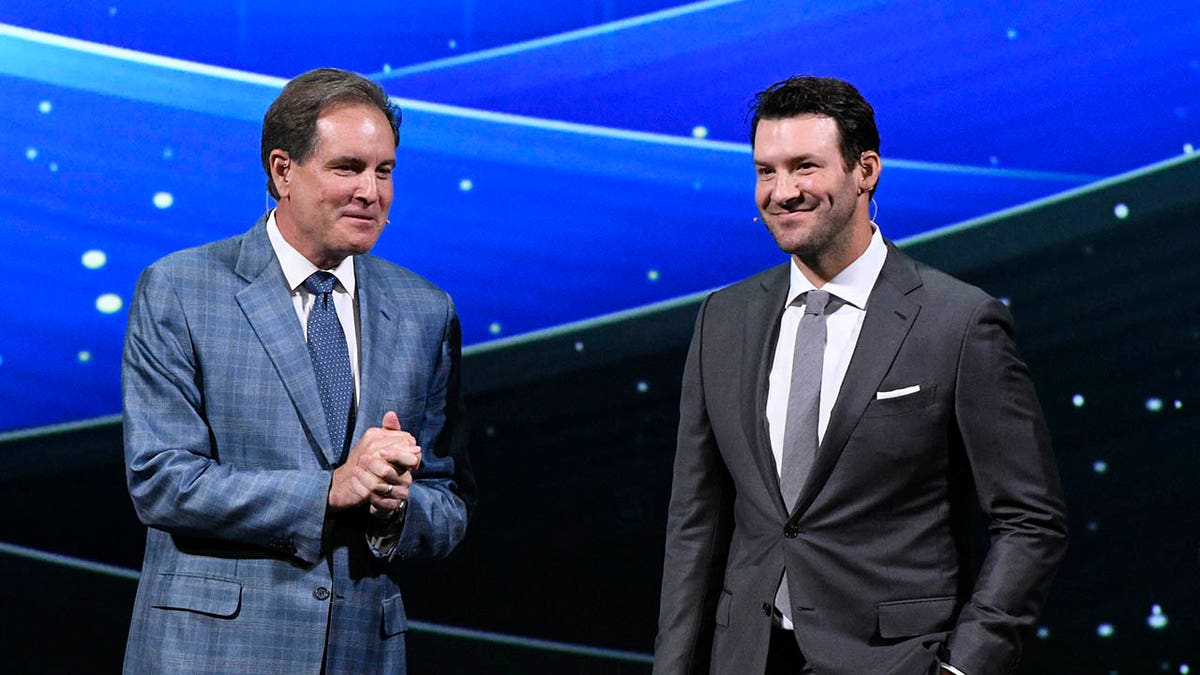 Daylight Saving Time Debate and Tony Romo’s Broadcasting Style