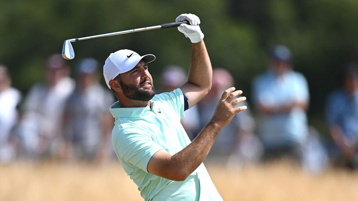 Scottie Scheffler’s Perspective on Bryson DeChambeau’s Penalty and Golf Rule Enforcement