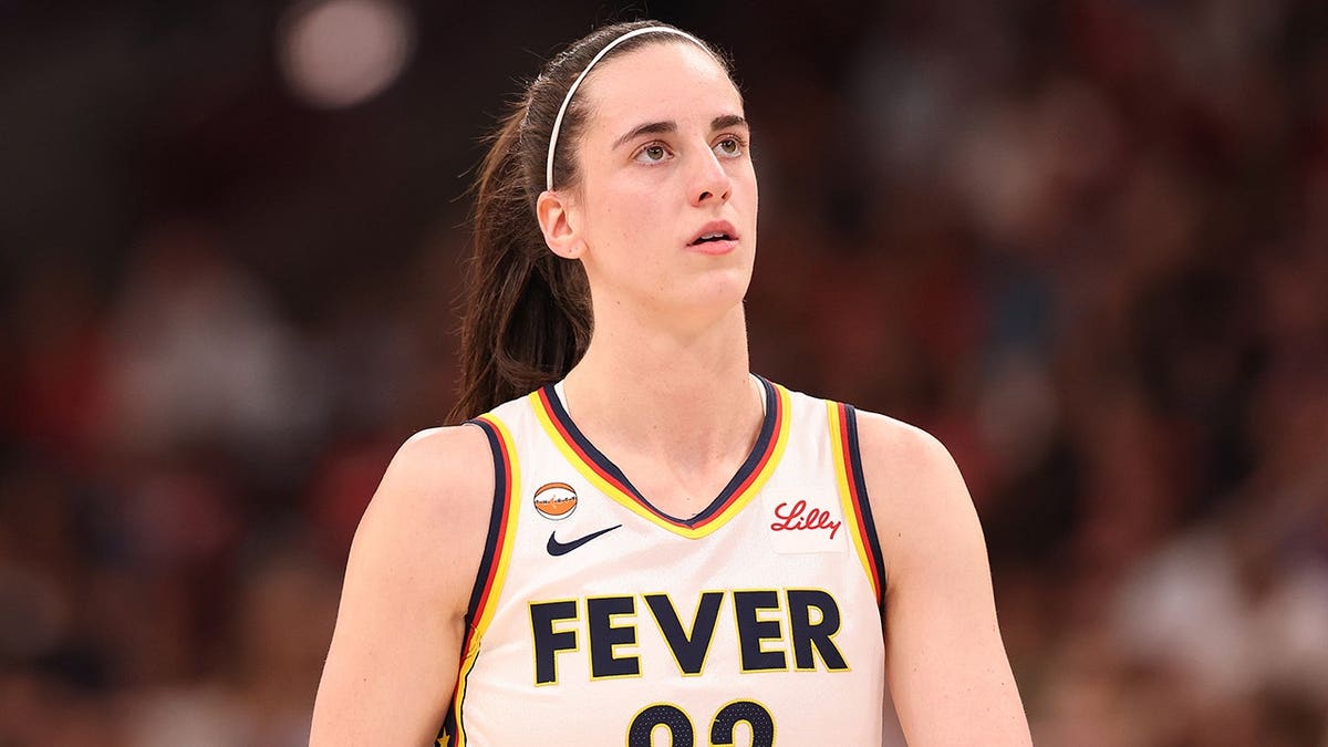 Caitlin Clark’s Technical Foul Rescinded by WNBA