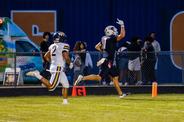 Ryan Wynn Shines in Oswego’s Victory over Neuqua Valley