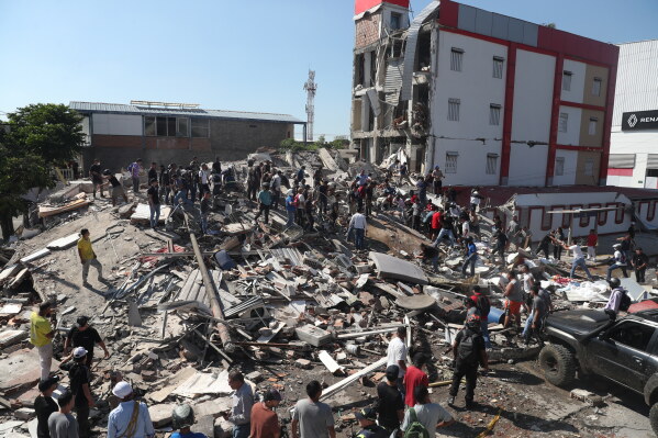 Rescue Efforts Underway After Devastating Earthquake in Colombia