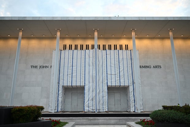 Trump’s Controversial Projects at the White House and Kennedy Center