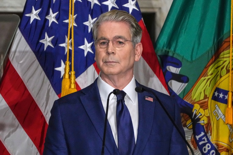 U.S. Imposes New Sanctions to Intensify Pressure on Iran