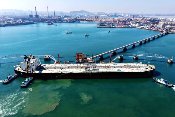 U.S. Efforts to Economically Isolate Iran Face Challenges with China