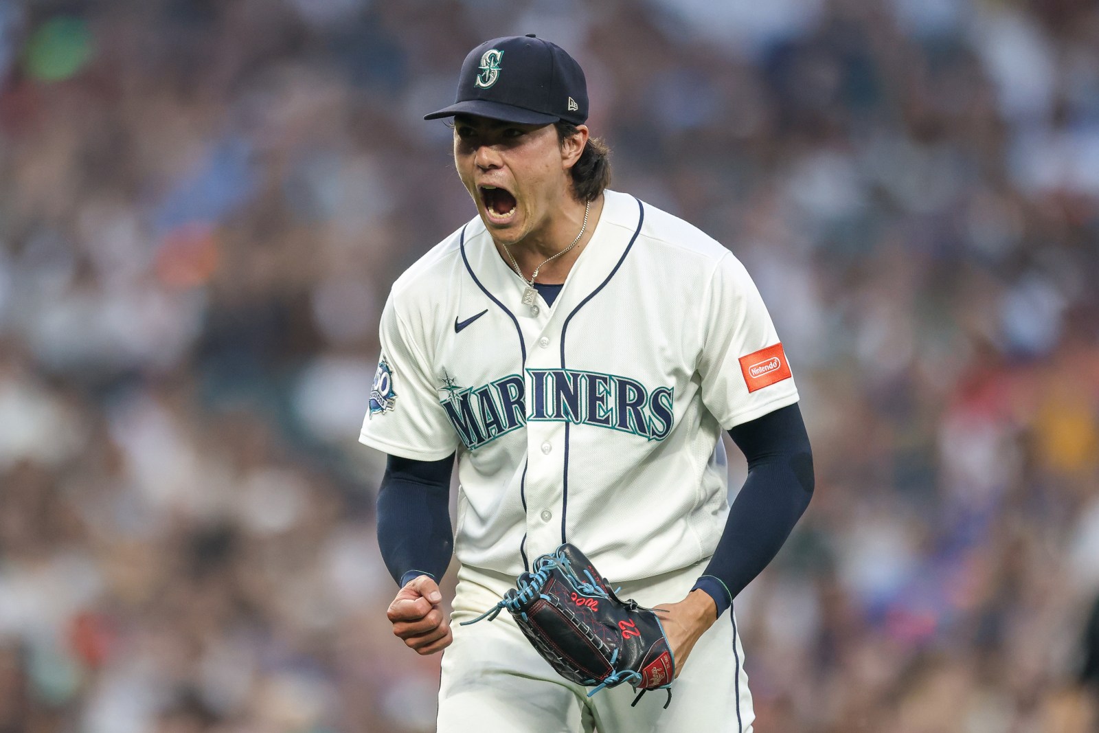 Mariners and Tigers Clash in Heated Game