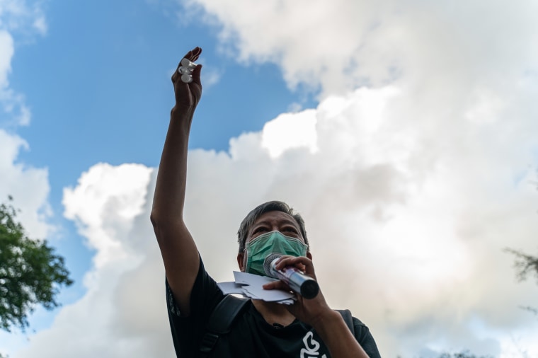 Hong Kong Vigil Organizers Convicted Under National Security Law