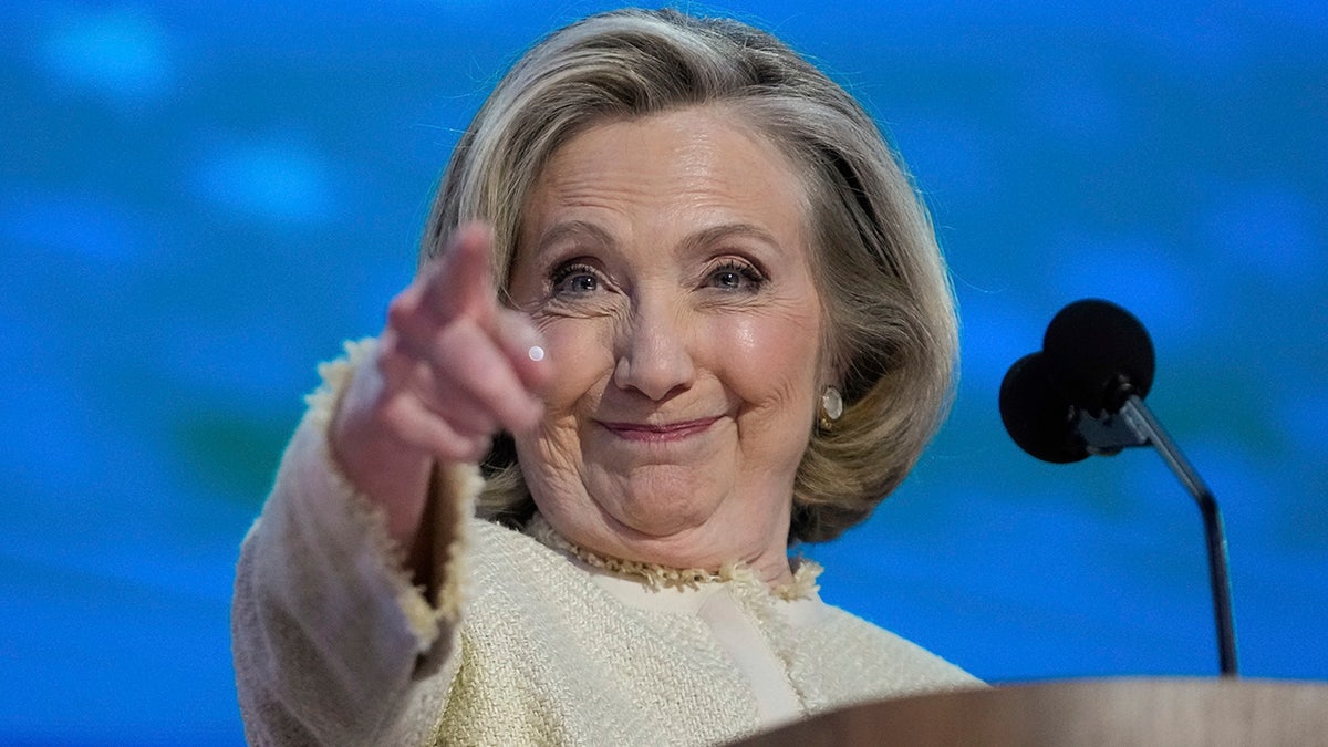 Clinton’s Remarks Highlight Ongoing Tensions in the Democratic Party