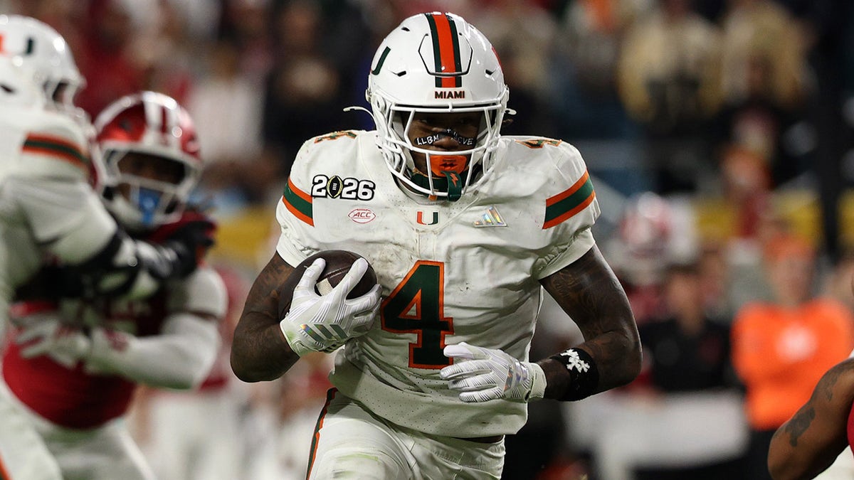 Key Wins in College Football Recruiting for 2027