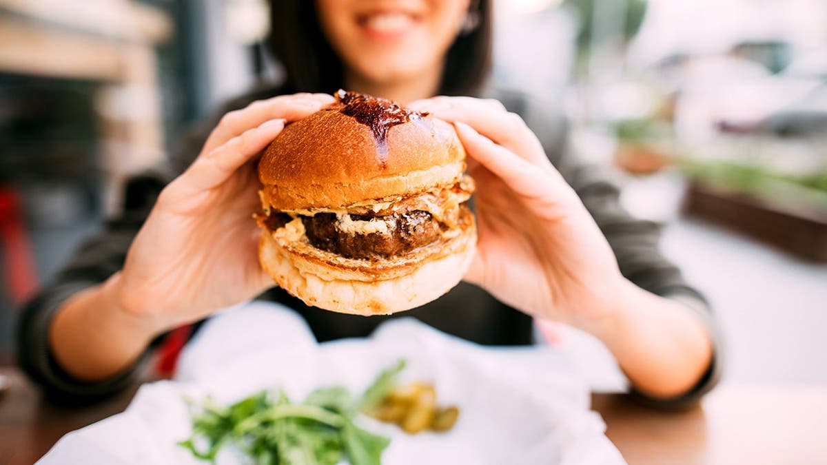 Chef’s Tips for the Perfect Burger