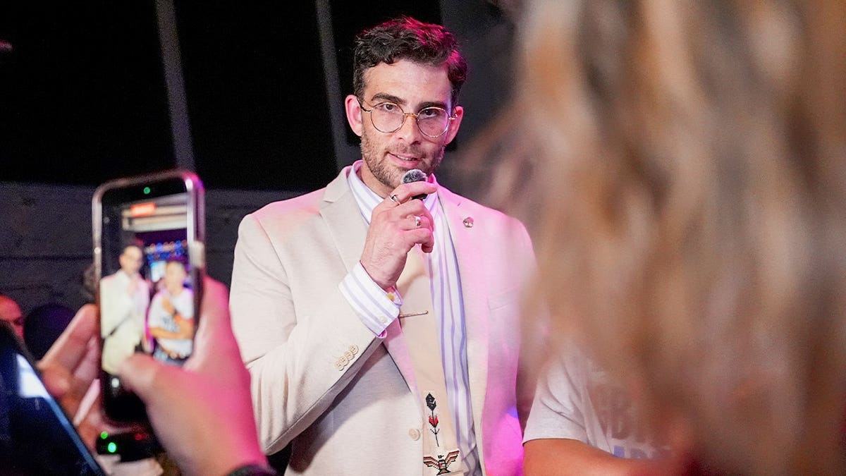Controversial Podcaster Faces Cancellation at University Event