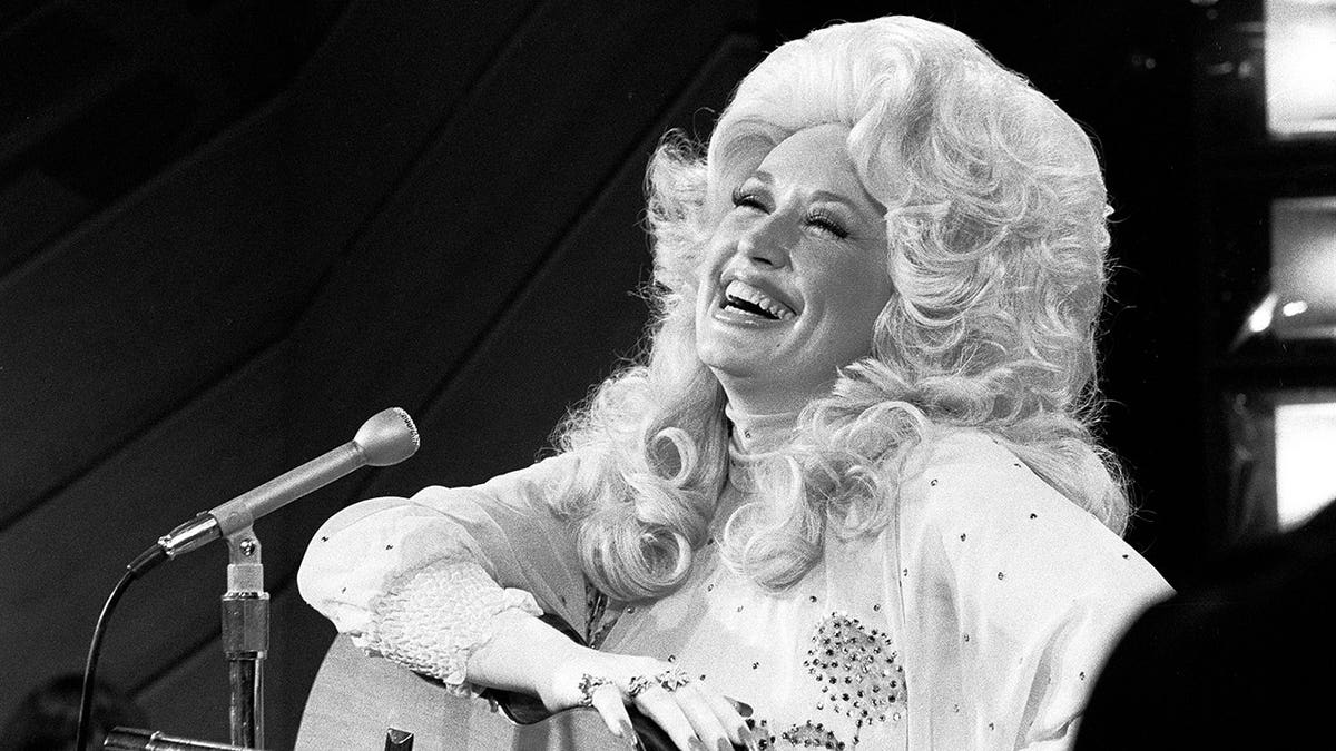 Tributes Pour In as Flags Are Lowered for the Late Dolly Parton