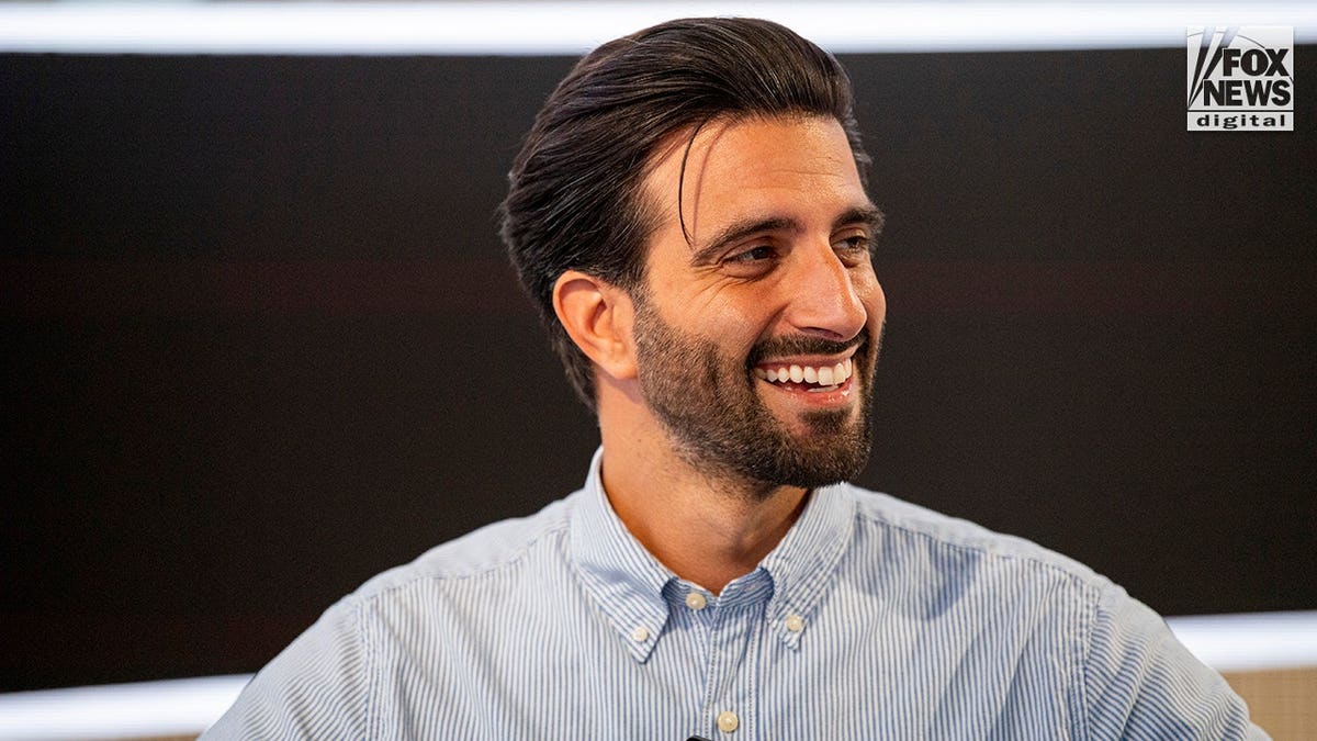 Davide De Pierro’s Journey from Attorney to Influencer