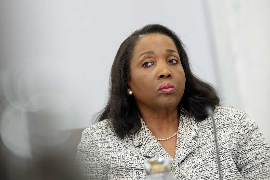 Trump Renews Attempt to Remove Fed Governor Lisa Cook