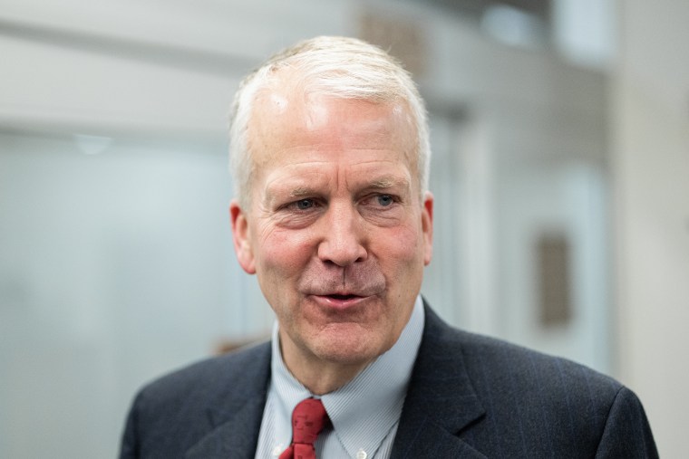 Complicated Dynamics in the Alaska Senate Race