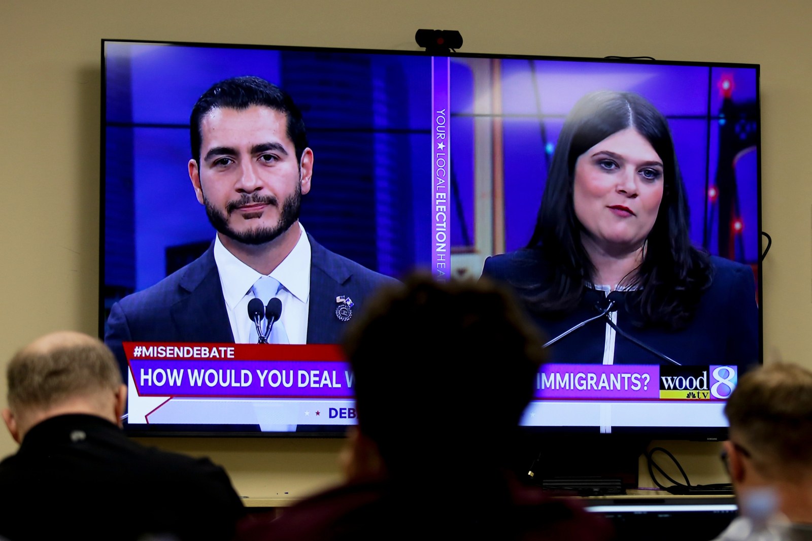 Michigan Democrats Compete in Pivotal Primary Race