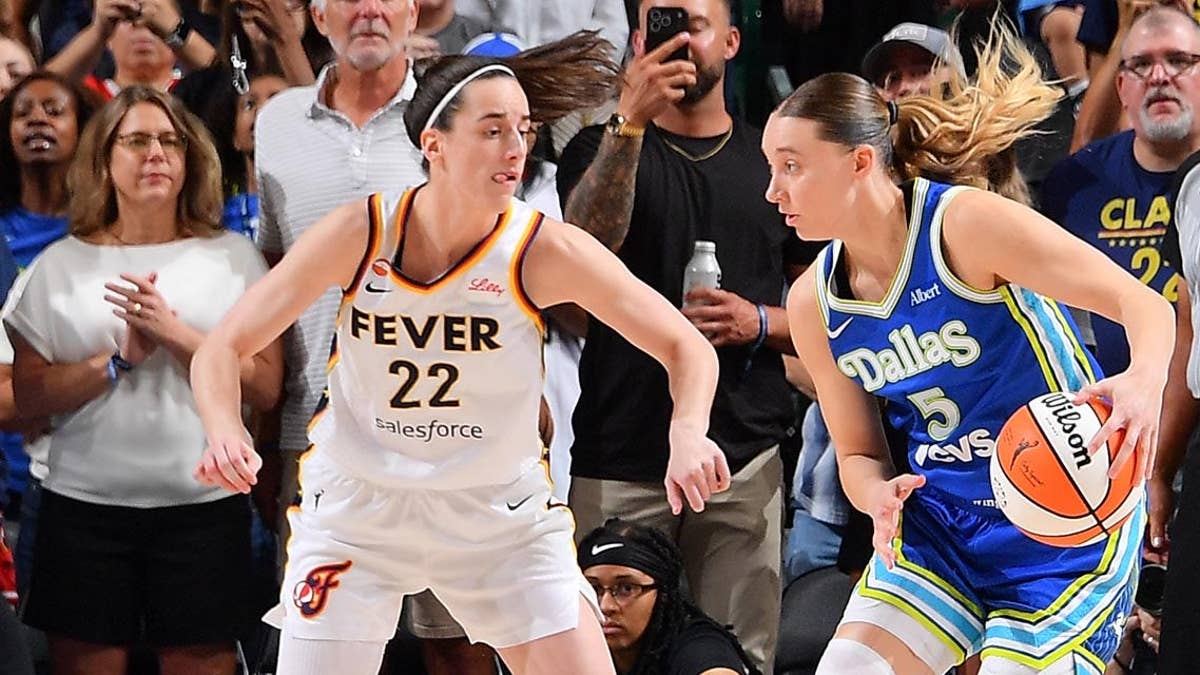 Caitlin Clark and Paige Bueckers’ Ongoing Rivalry Intensifies in Dallas’ Win Over Indiana