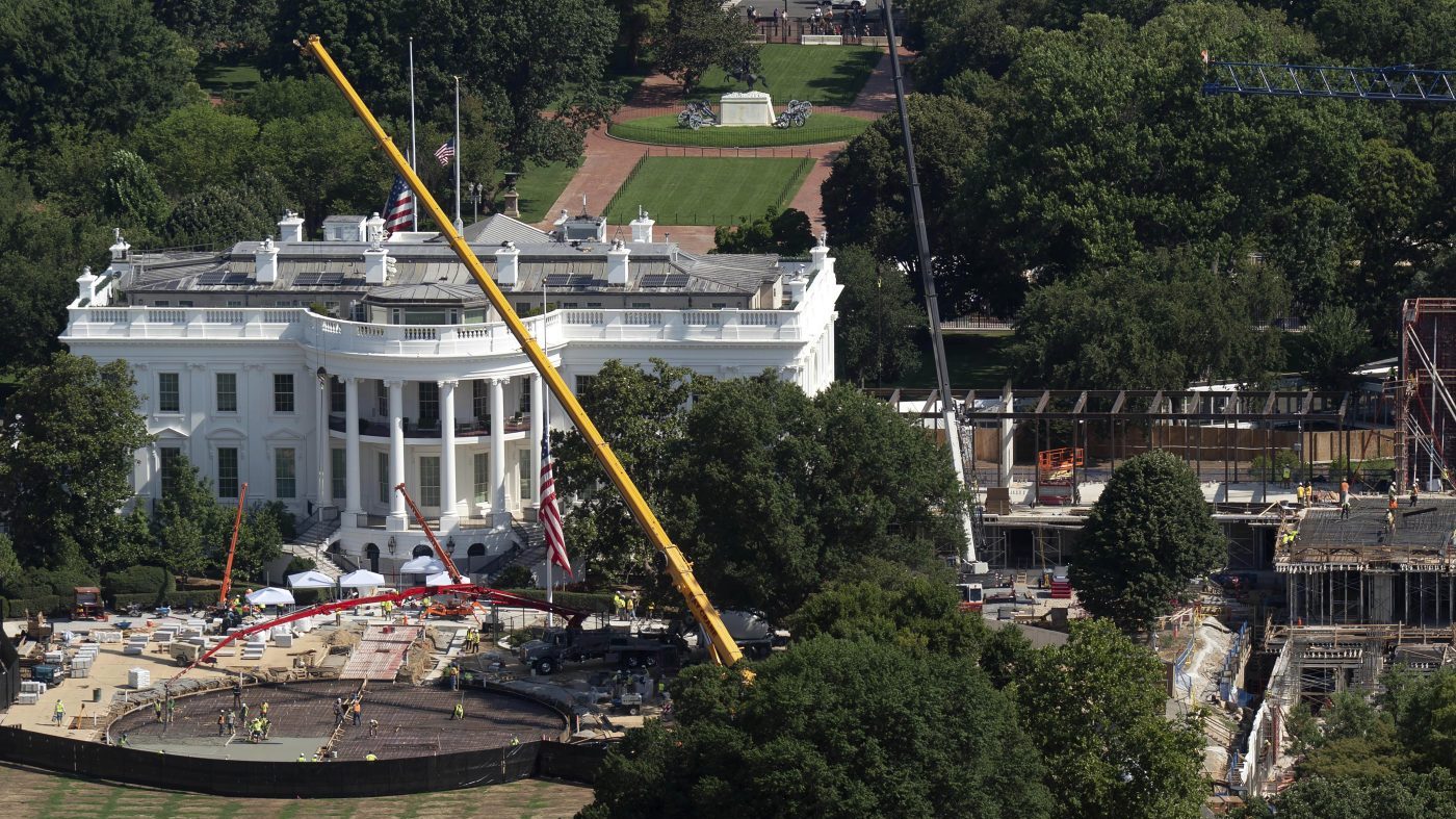 Construction Progresses on White House Helipad Amid Changes