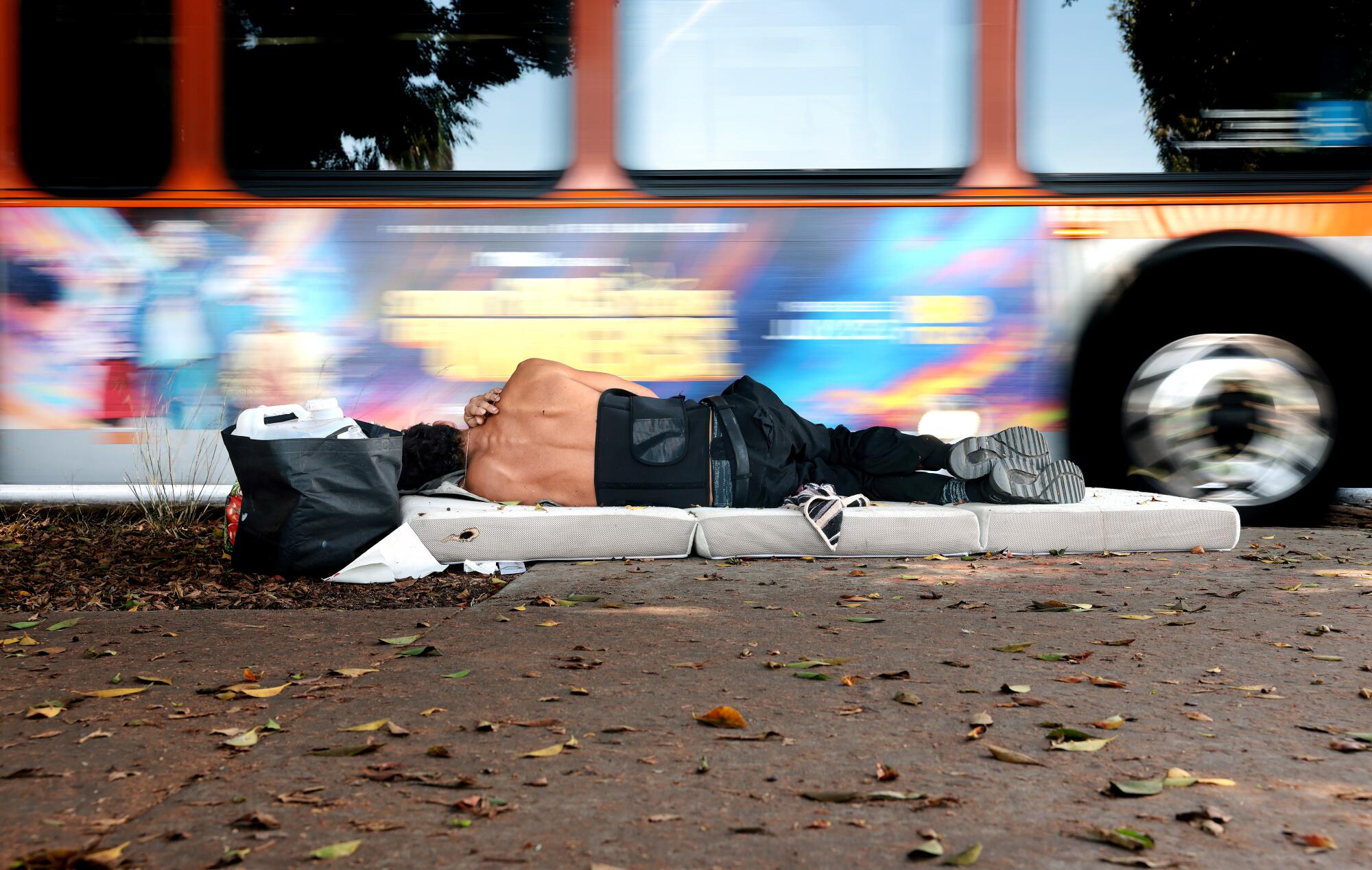 Los Angeles Faces Leadership and Policy Challenges in Homelessness Crisis