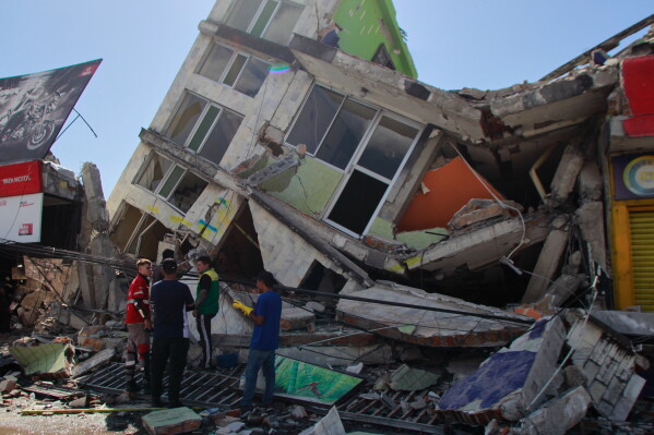 Colombia’s Search and Rescue Efforts After Devastating Earthquake