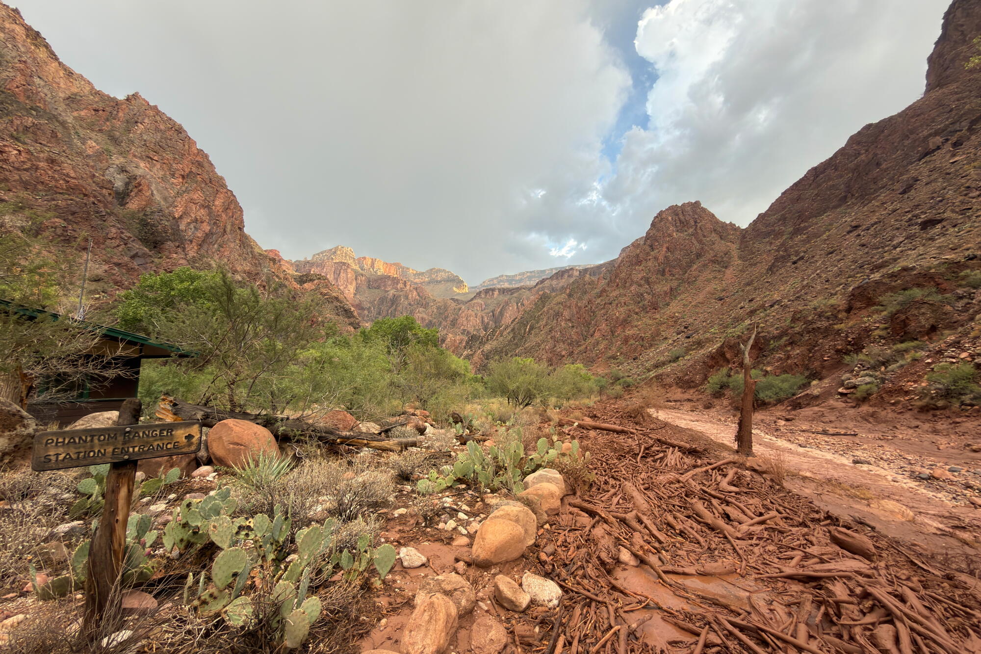 Flash Flood in Grand Canyon Triggers Search for Missing Persons