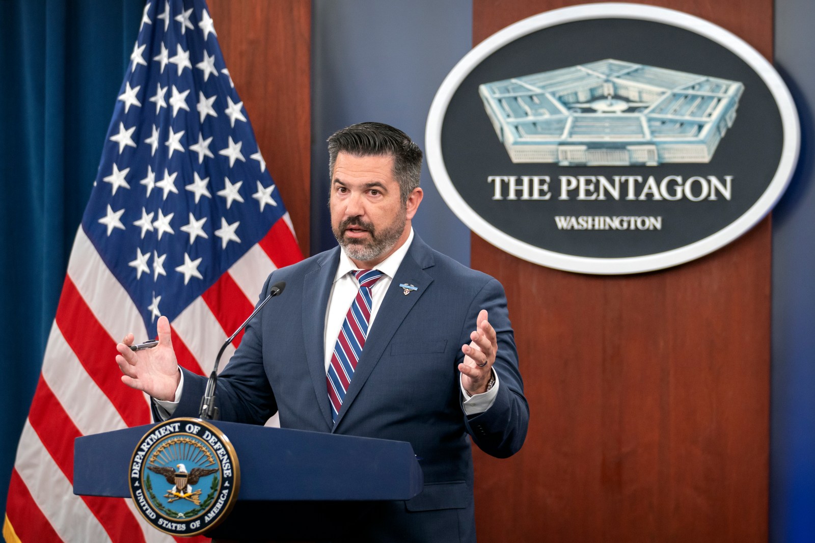 Pentagon Faces Criticism Over Classified Military Assessment