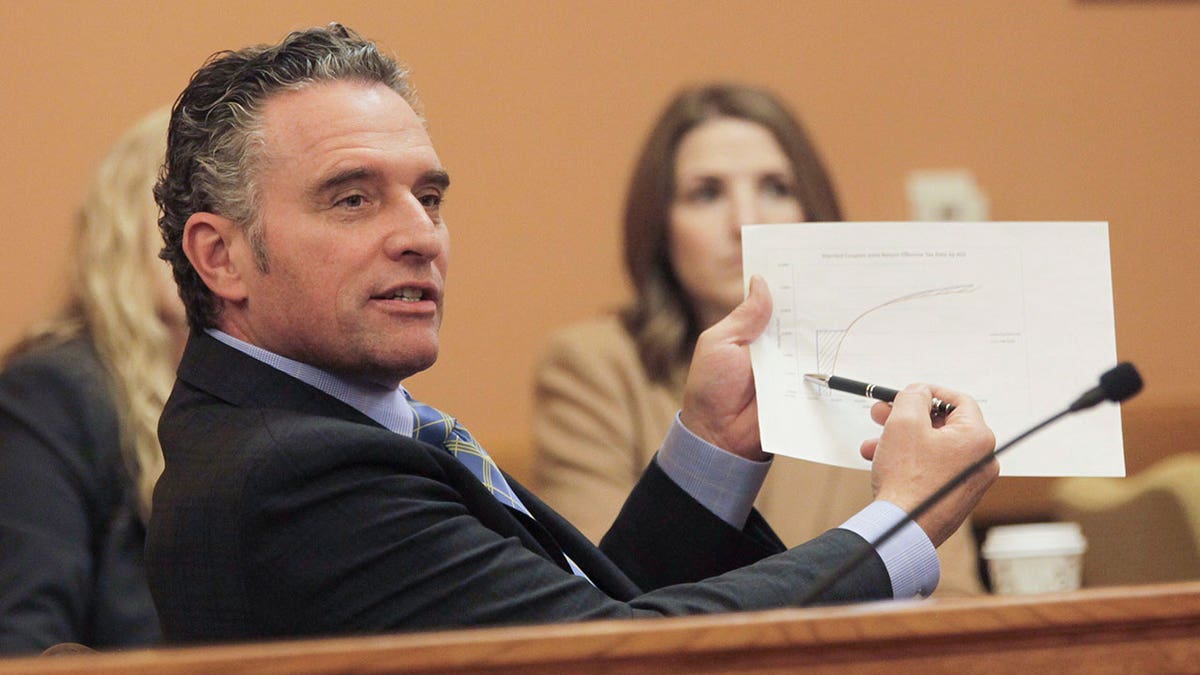 Kansas Governorship Race Heats Up