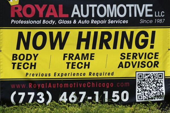 U.S. Job Market Faces Mixed Signals Amid Unexpected Job Cuts