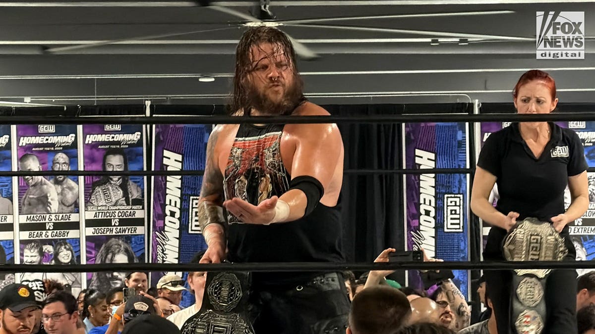 Joseph Sawyer Triumphs at GCW Homecoming Night 1