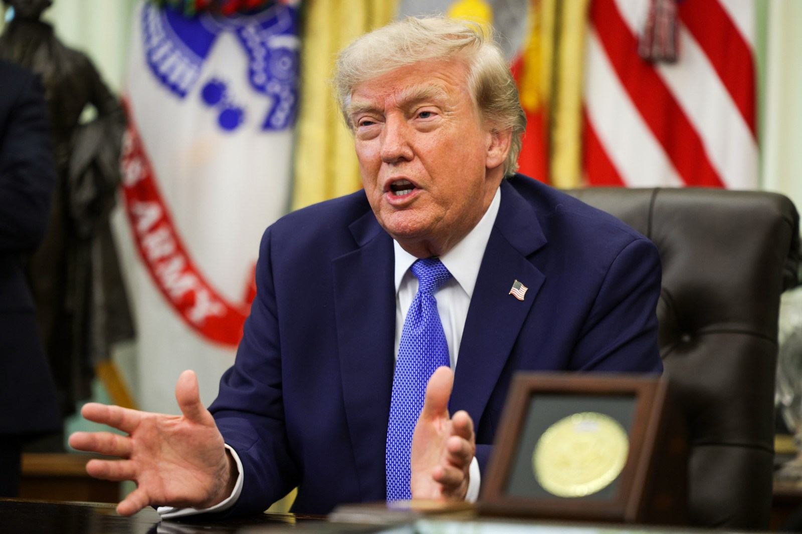 Trump’s Approval Rating Hits New Low, Faces Challenges Ahead of Midterms