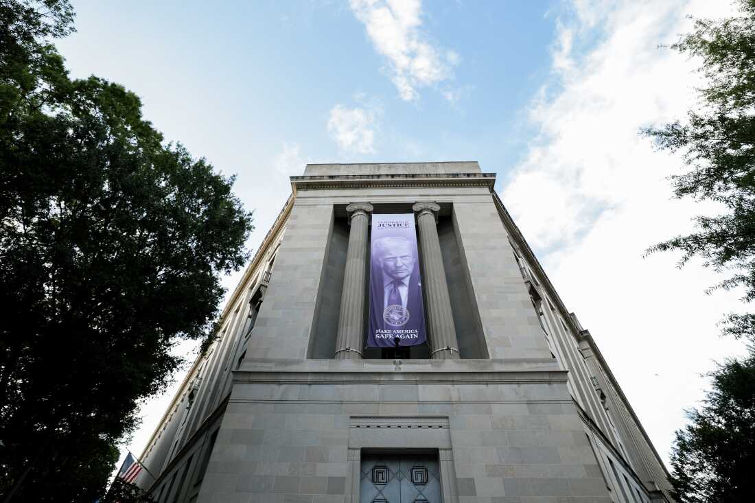 Fired Federal Prosecutor Sues Justice Department Over Alleged Political Dismissal