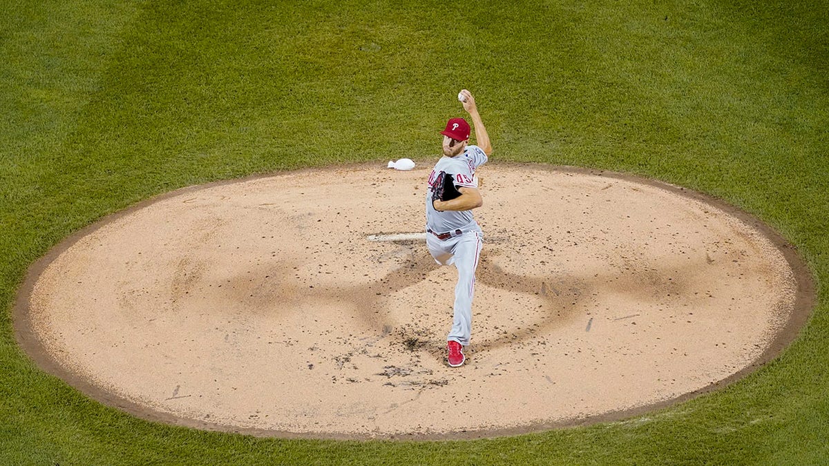 Trade Market Heats Up as Phillies Face Orioles