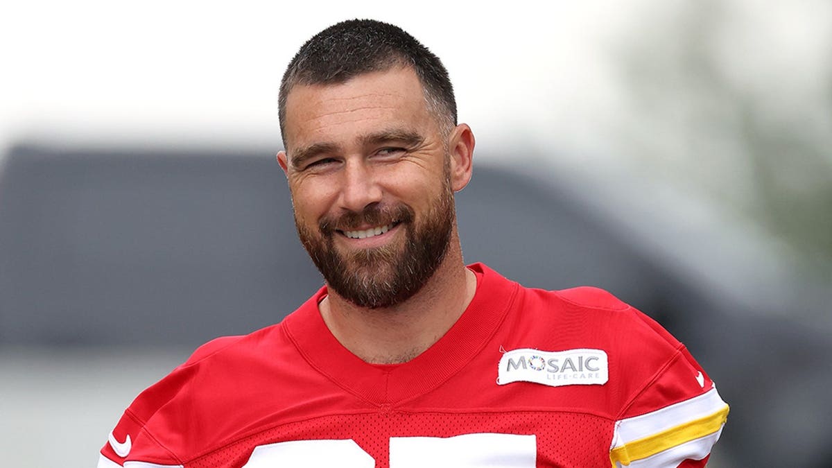 Travis Kelce and Taylor Swift’s High-Profile Wedding and Upcoming NFL Season