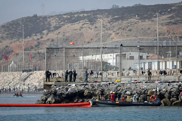 Migrants Return to Morocco After Mass Border Crossing into Ceuta
