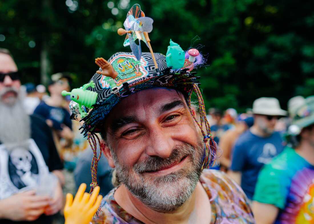 Grateful Dead Fans Share Their Stories