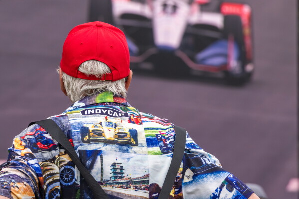 IndyCar Drivers Test Unfamiliar D.C. Street Course