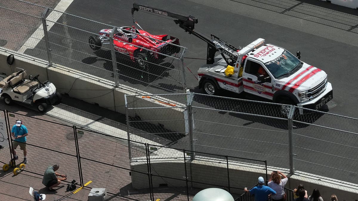 Freedom 250 Grand Prix: Challenging Circuit with Early Crash Incident