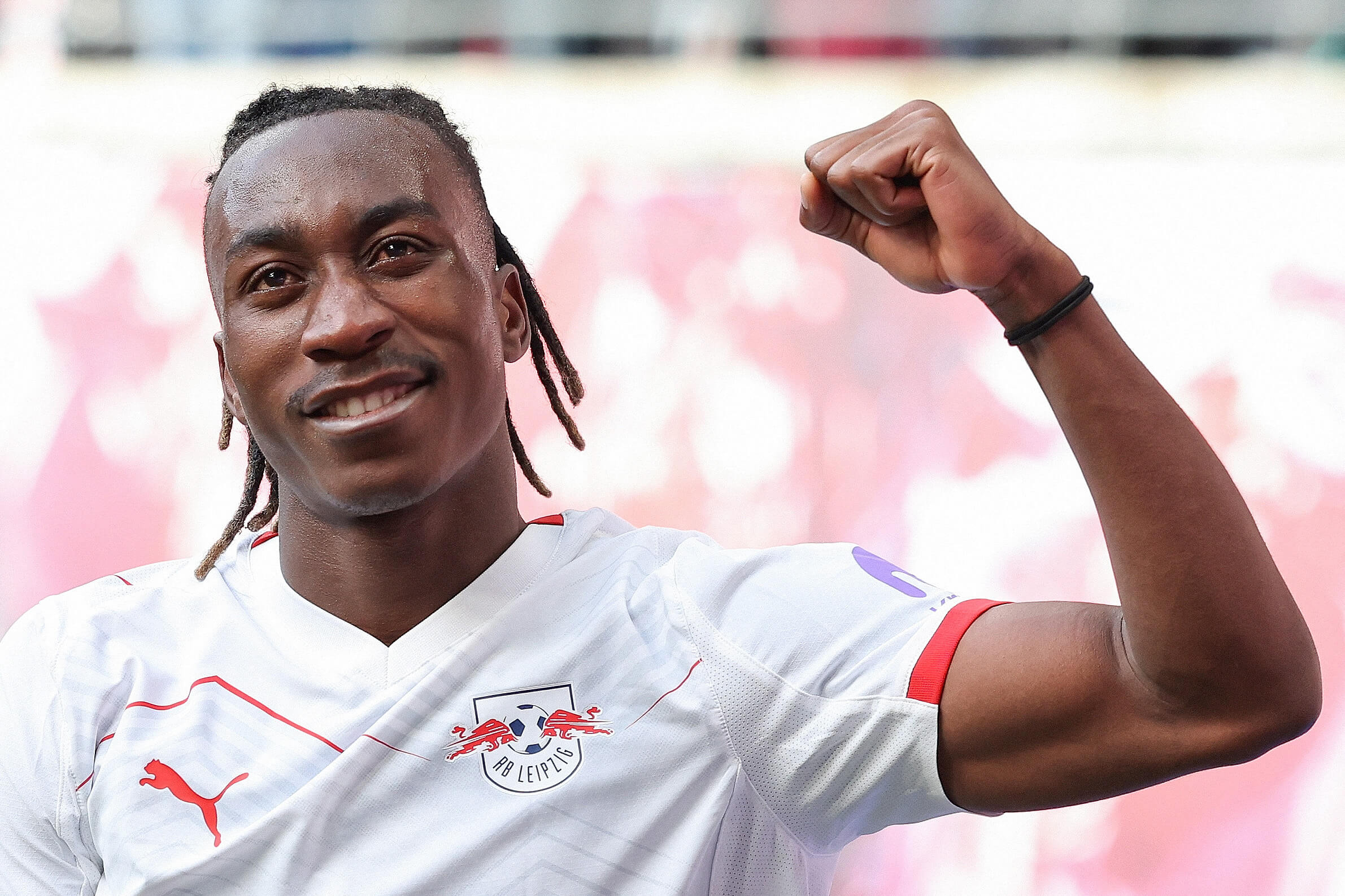 Real Madrid’s Ambitious Move: Signing Yan Diomande for a Record Fee