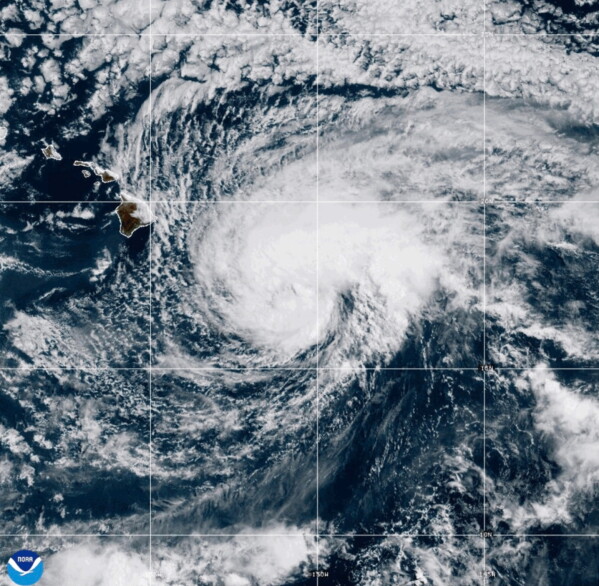 Tropical Storm Lala Threatens Hawaii with Potential Hurricane Conditions