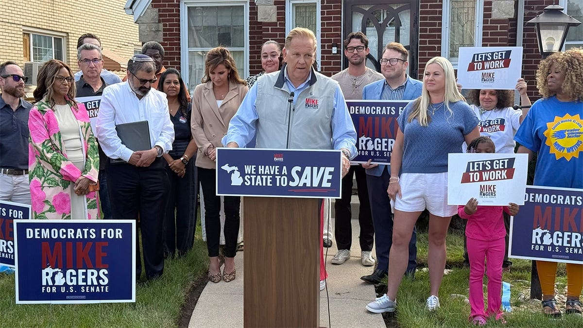 Mike Rogers Courts Discontented Democrats in Michigan Senate Race
