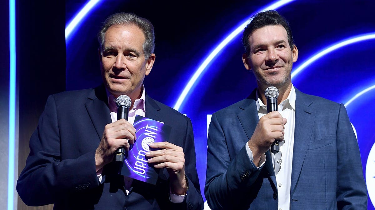 Jim Nantz Discusses Tony Romo’s Situation and Comments on New Broadcasting Dynamic