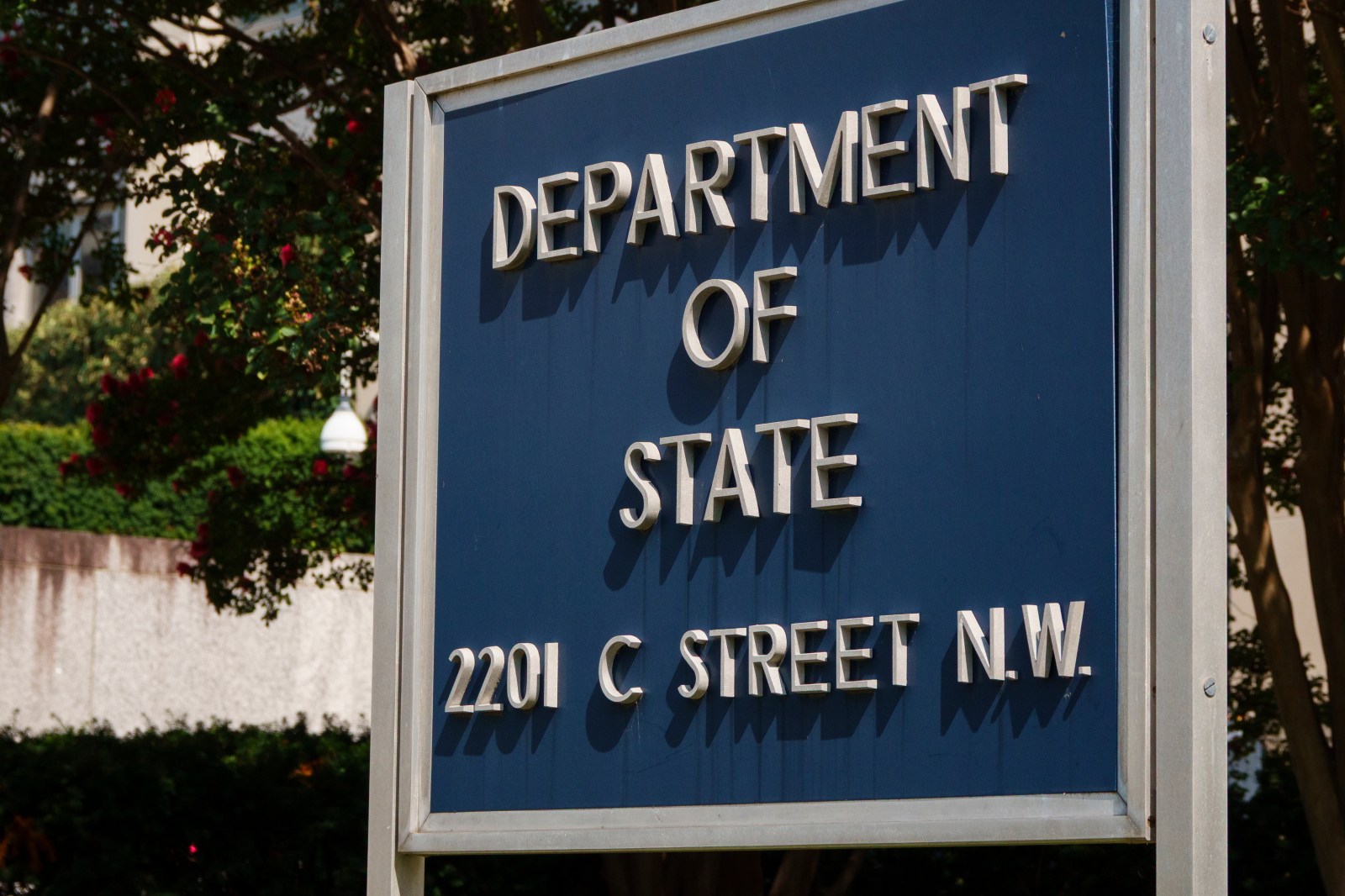 Trump Administration Halts Visa Appointments Amid Immigration Crackdown