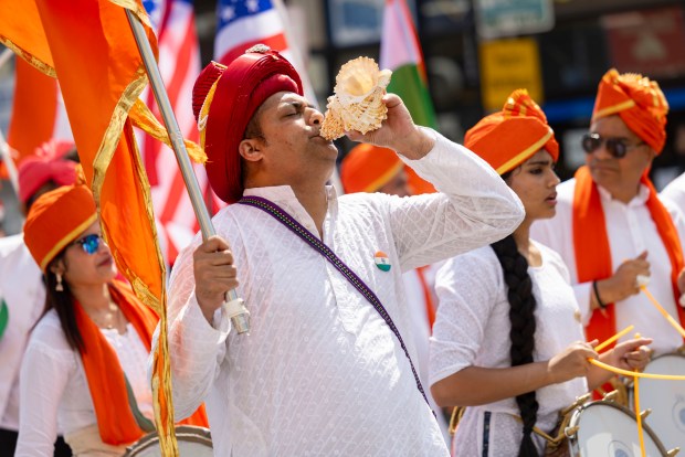 Chicago Celebrates Indian Independence Day with Festive Parade