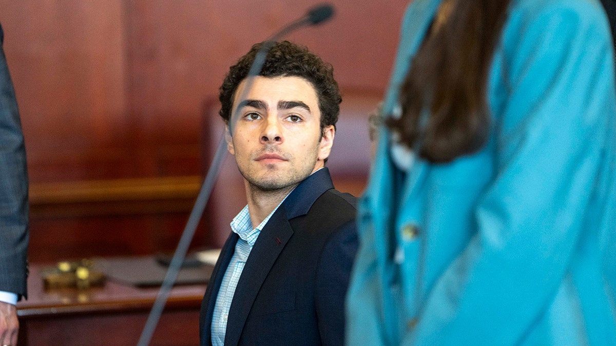 Luigi Mangione’s Court Battle Over Media Access in CEO Murder Trial