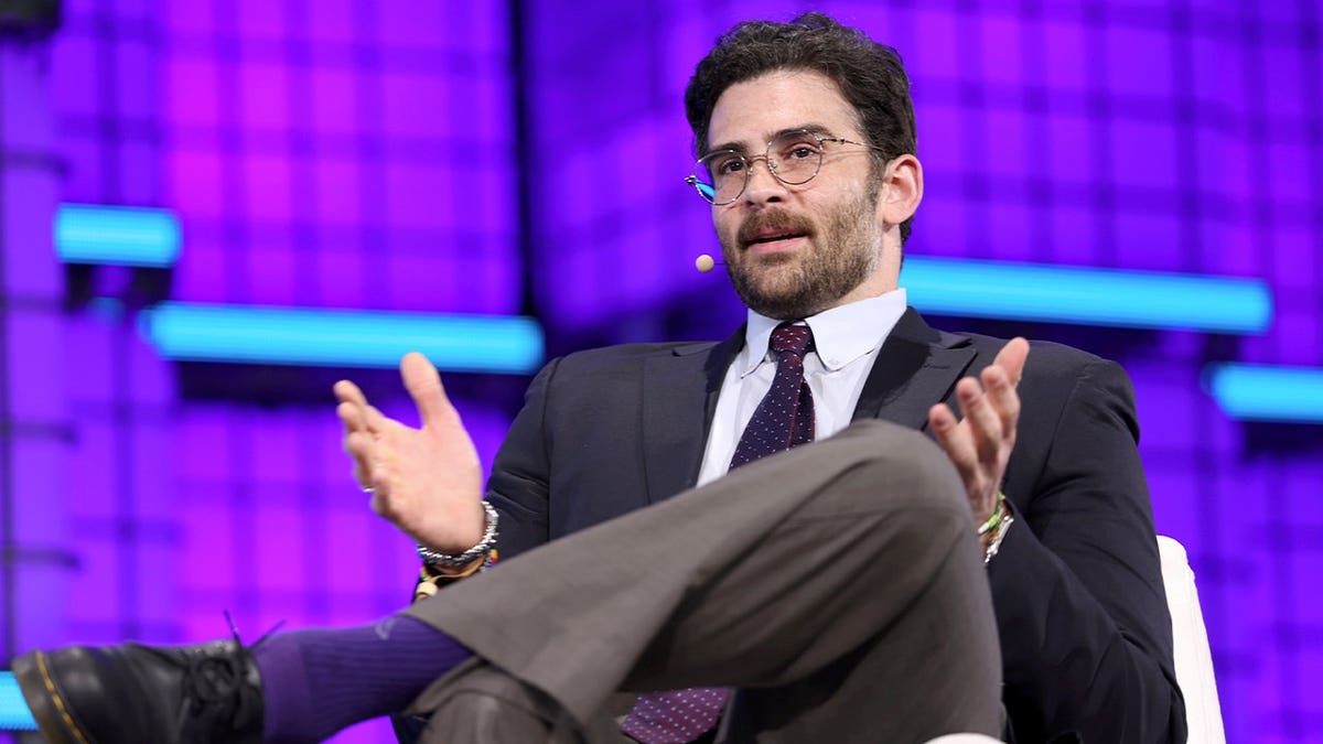 Twitch Streamer Hasan Piker’s Comments Spark Democratic Backlash