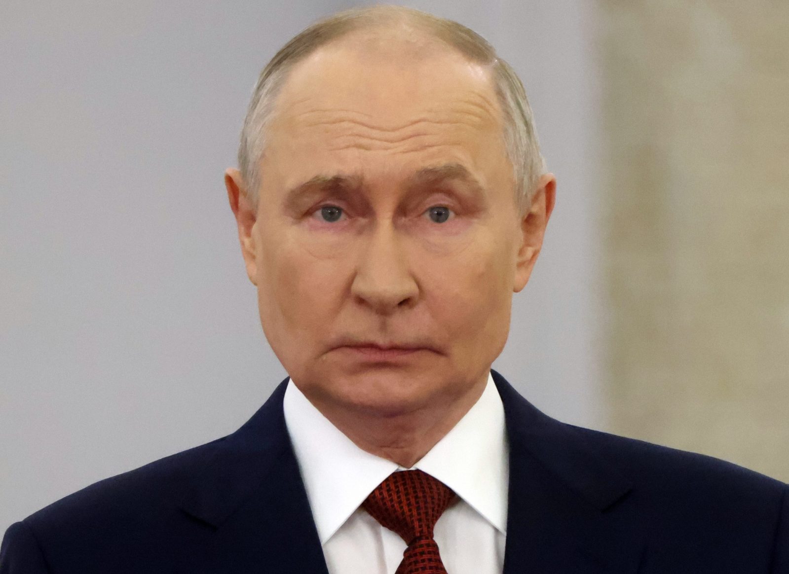 Putin’s Predicament: Balancing Power Amid Russia’s Challenges