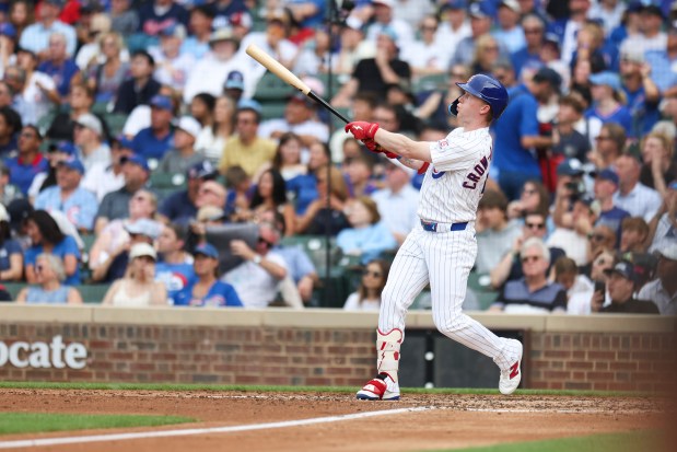 Cubs Triumph Over Dodgers in Exciting 7-6 Victory at Wrigley Field