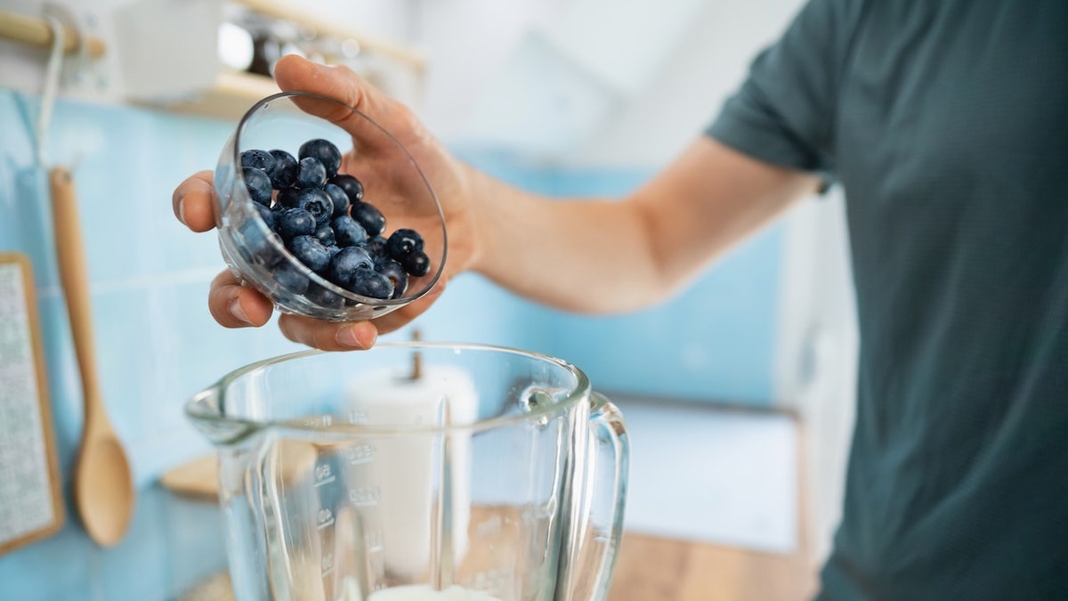 Evaluating the Impact of Bananas on Smoothie Nutrition
