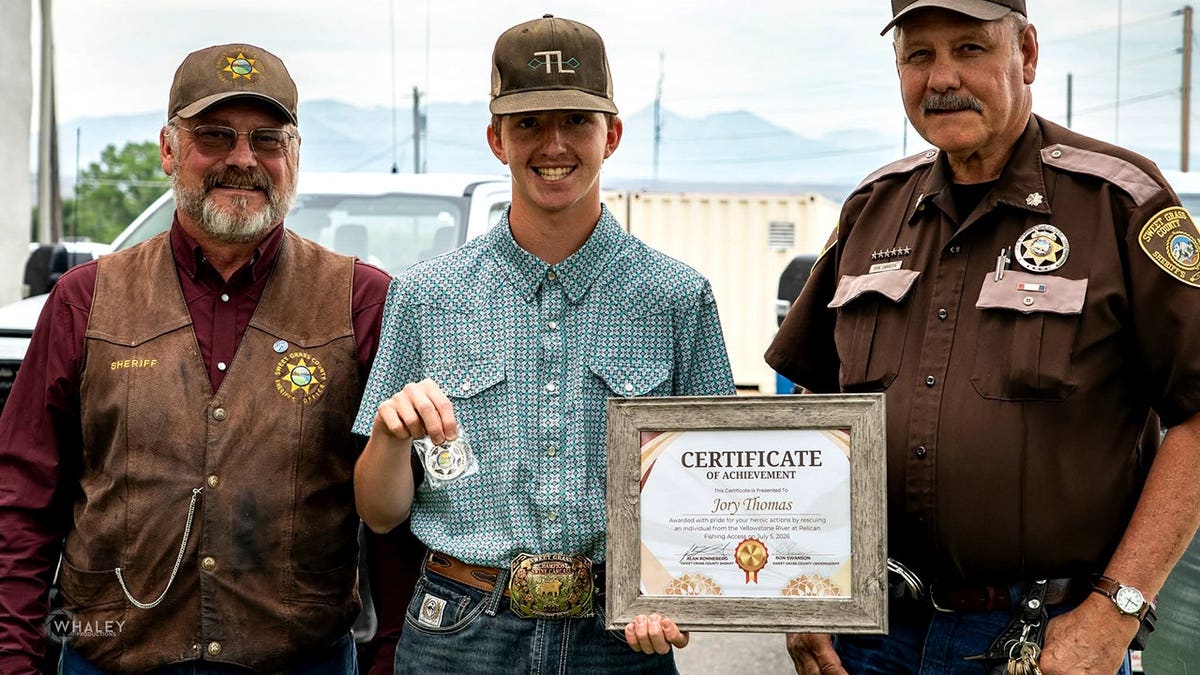Teen Rancher Uses Skills to Rescue Drowning Man